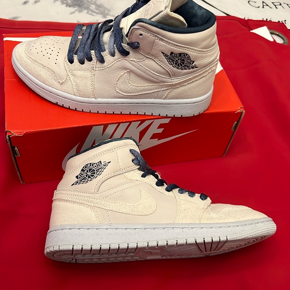 Women's Nike air Jordan 1 mid off white  cream denim shoes size 7